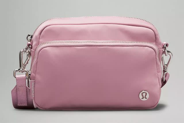 <p>lululemon</p>