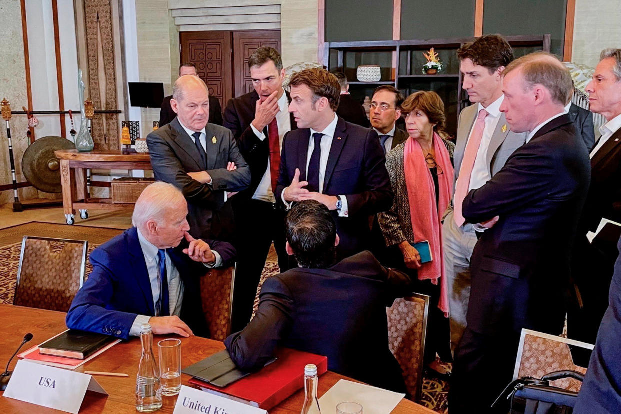 German Chancellor Olaf Scholz with President Biden, French President Emmanuel Macron, Spain's Prime Minister Pedro Sánchez, Britain's Prime Minister Rishi Sunak, Spain's Foreign Minister José Manuel Albares Bueno, French Foreign Minister Catherine Colonna, Canada's Prime Minister Justin Trudeau and U.S. Secretary of State Antony Blinken.