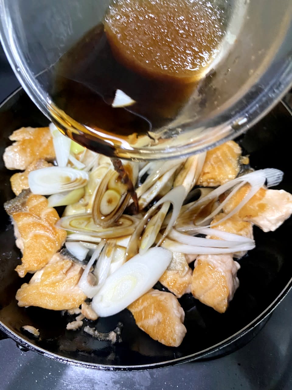 牛油果食譜│牛油果三文魚蓋飯  十分鐘快速完成
