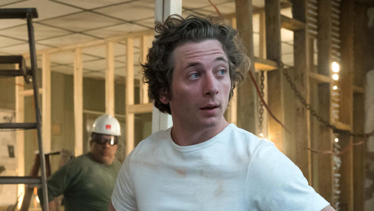  Jeremy Allen White as Carmy in The Bear season 2 