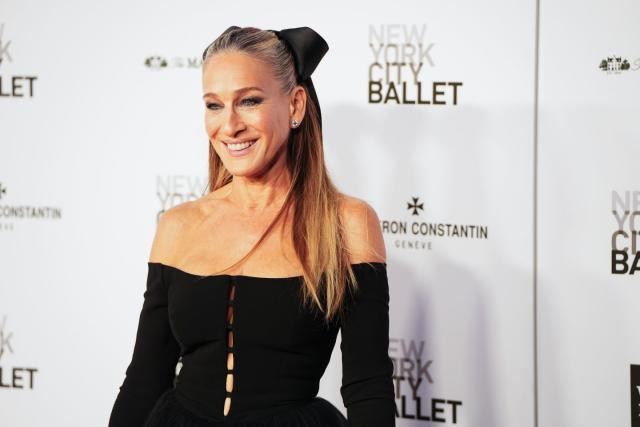 Sarah Jessica Parker Is Literally Moving Closer To Carrie Bradshaw – Ms.  Heel Magazine