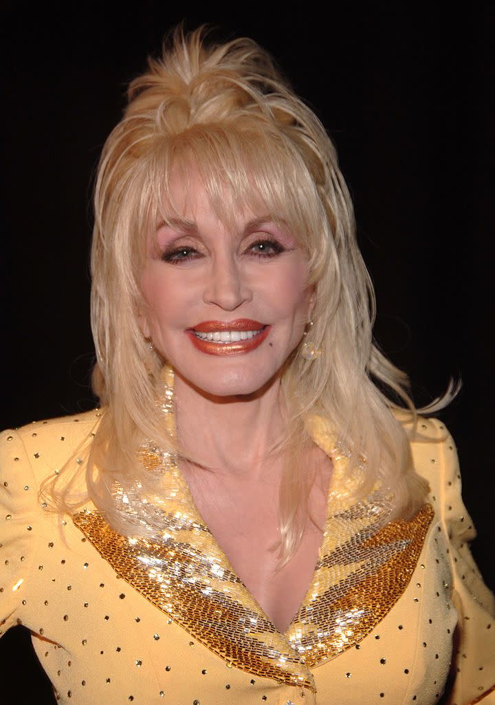 dolly parton fun facts