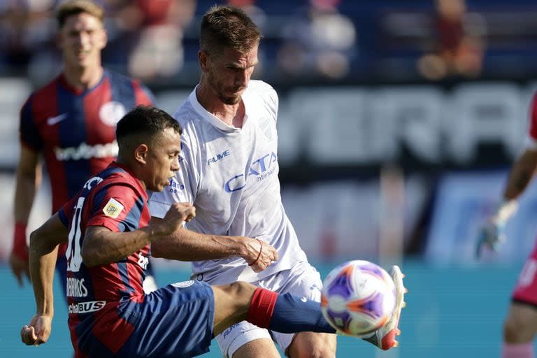 San Lorenzo recibe a Godoy Cruz en un duelo pendiente de la Copa de la Liga