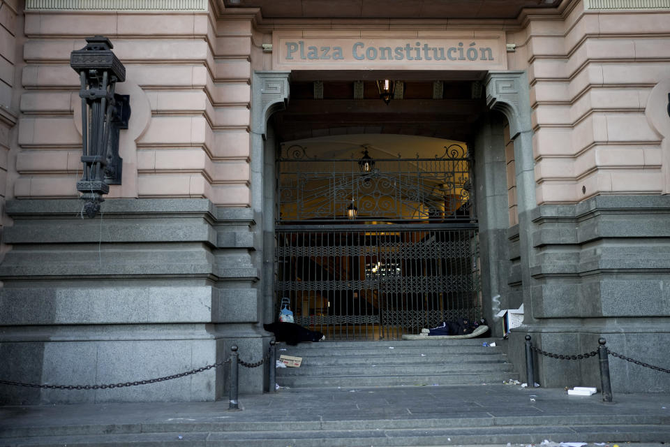 The entrance of Constitution Station is closed during a general strike against the reforms of President Javier Milei in Buenos Aires, Argentina, Thursday, May 9, 2024. (AP Photo/Natacha Pisarenko)