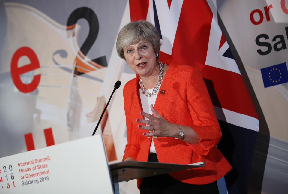 Die britische Premierministerin Theresa May konnte beim EU-Gipfel in Salzburg offenbar nicht überzeugen. (Bild: Getty Images)