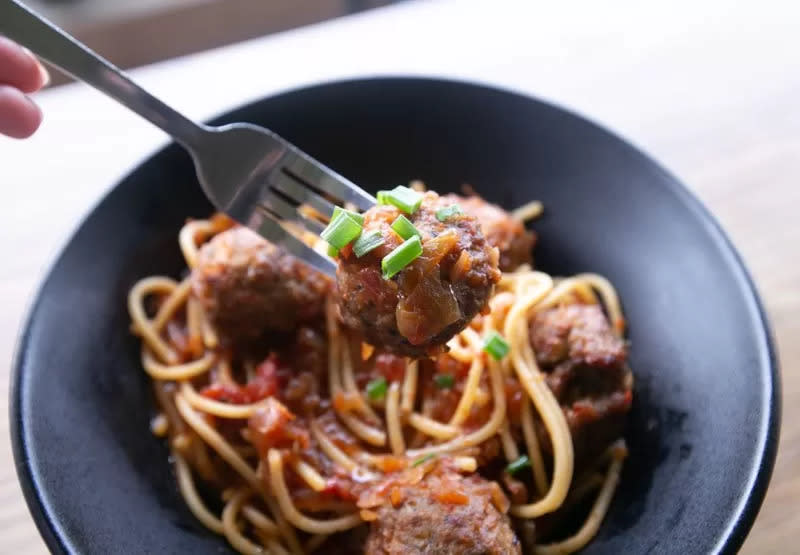 WILD OLIVES -MEATBALL SPAGHETTI