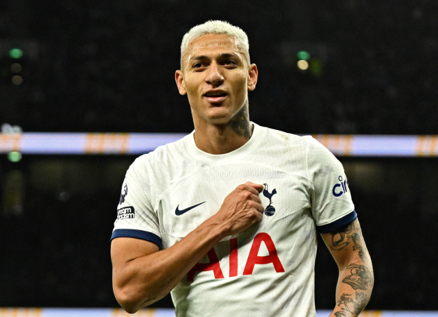 Tottenham 4-1 Newcastle: Richarlison brace ends Spurs' first-goal curse -  Yahoo Sports