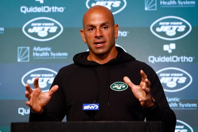 Fact Check: New York Jets' Head Coach Will 'Quit on the Spot' if Team Signs  Kaepernick? - Yahoo Sports