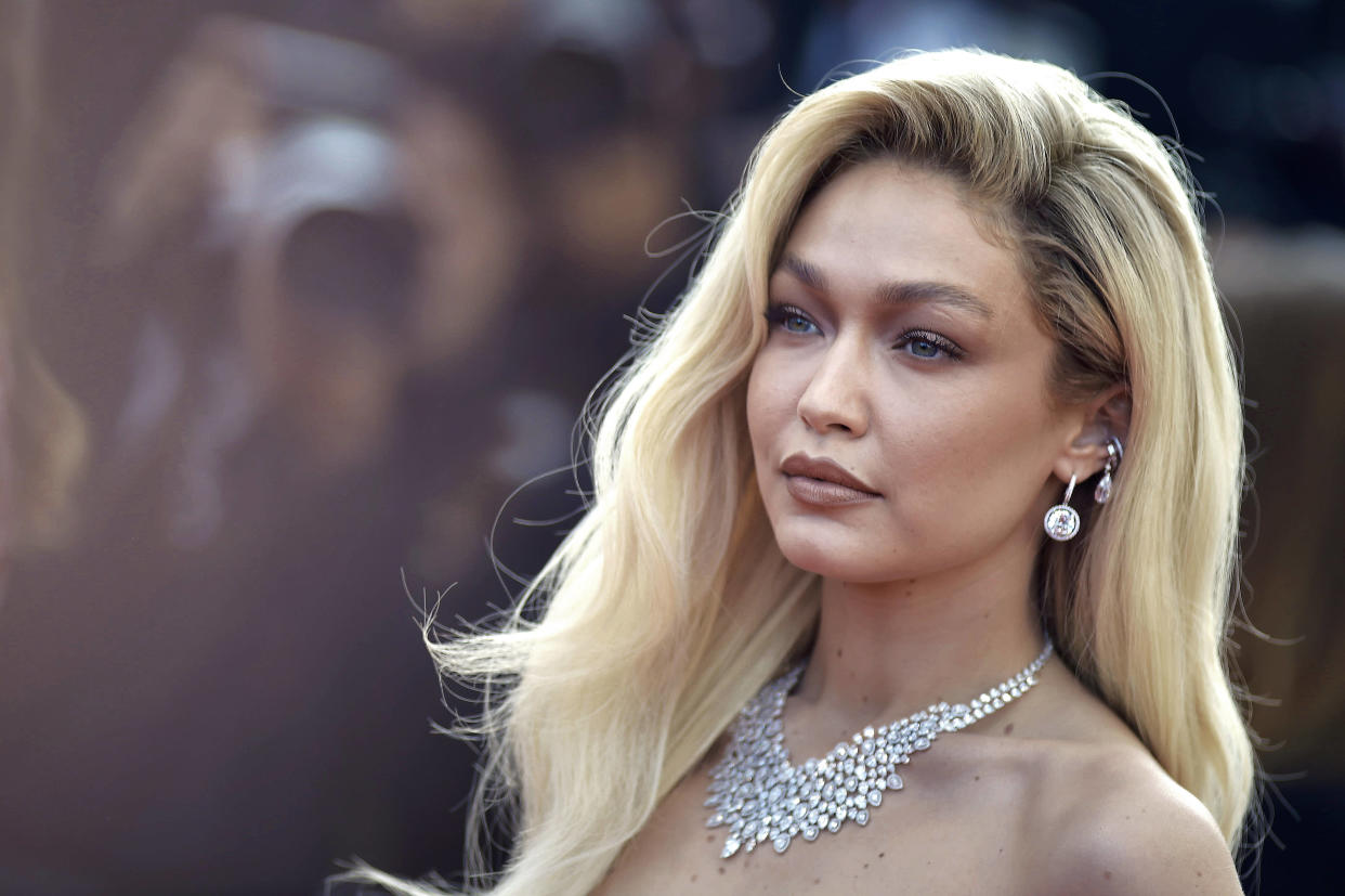 Gigi Hadid, ici en mai, a été arrêtée pour possession de cannabis aux îles Caïmans.