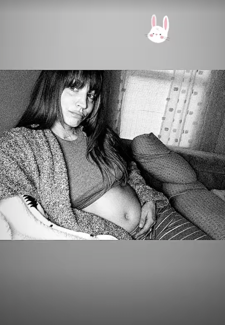 Kaley Cuoco shares pregnancy photos on Instagram. (Photo: Kaley Cuoco/Instagram)