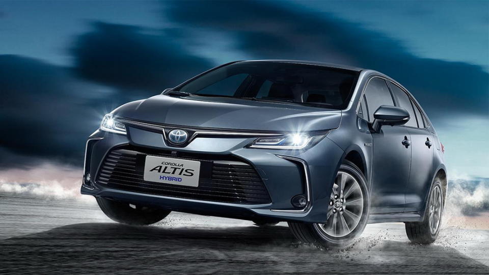 圖／2019 Toyota Corolla Altis(NEW) 1.8 Hybrid 旗艦VS尊爵，人氣房車對決。