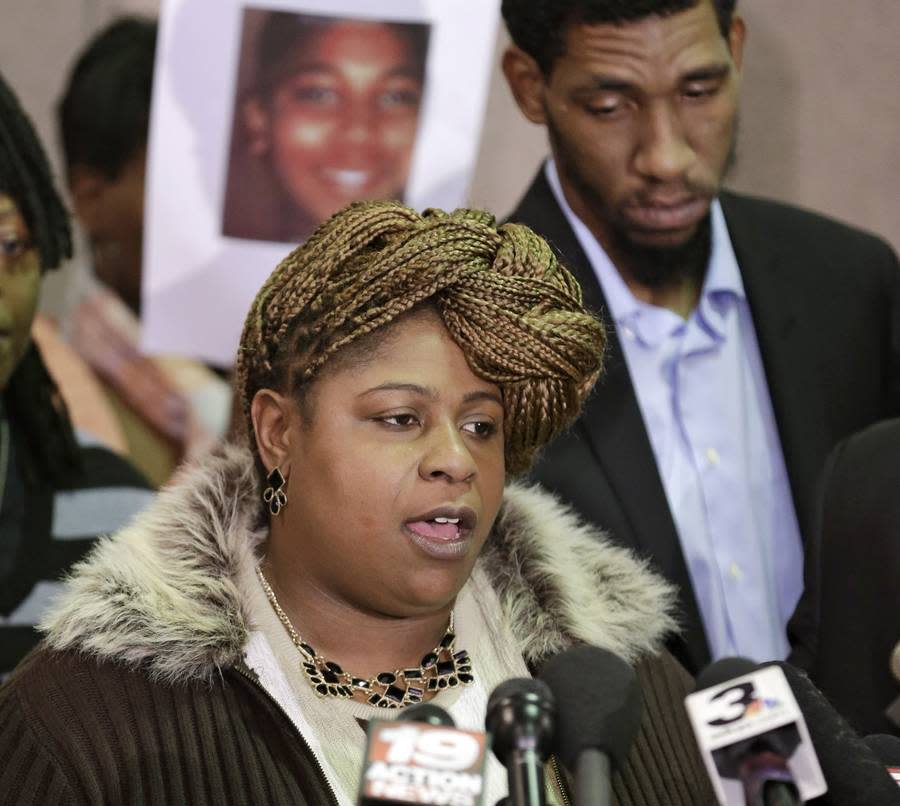 Cleveland Mayor Apologizes After City Sends Tamir Rice's Family a $500 Ambulance Bill