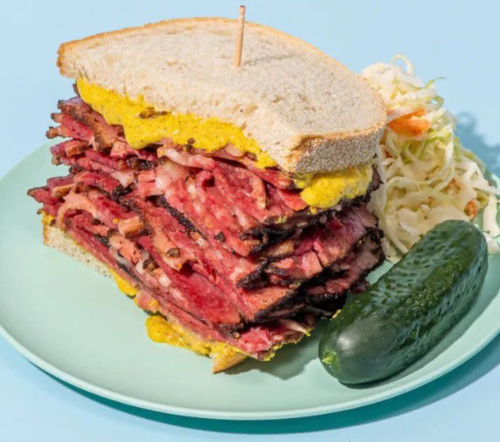 <p><a href="https://www.goldbelly.com/liebmans-deli?utm_source=blog&utm_medium=pastrami+vs+corned+beef&utm_campaign=liebmans+deli" rel="nofollow noopener" target="_blank" data-ylk="slk:Liebman’s Kosher Deli;elm:context_link;itc:0;sec:content-canvas" class="link rapid-noclick-resp">Liebman’s Kosher Deli</a> is the last old-school deli in the Bronx. The kosher deli makes old school corned beef sandwiches and pastrami sandwiches with classic traditional recipes and love. Bite into a taste of New York with your choice of pastrami or corned beef DIY sandwich kits.</p><span class="copyright"> Liebman’s Kosher Deli </span>