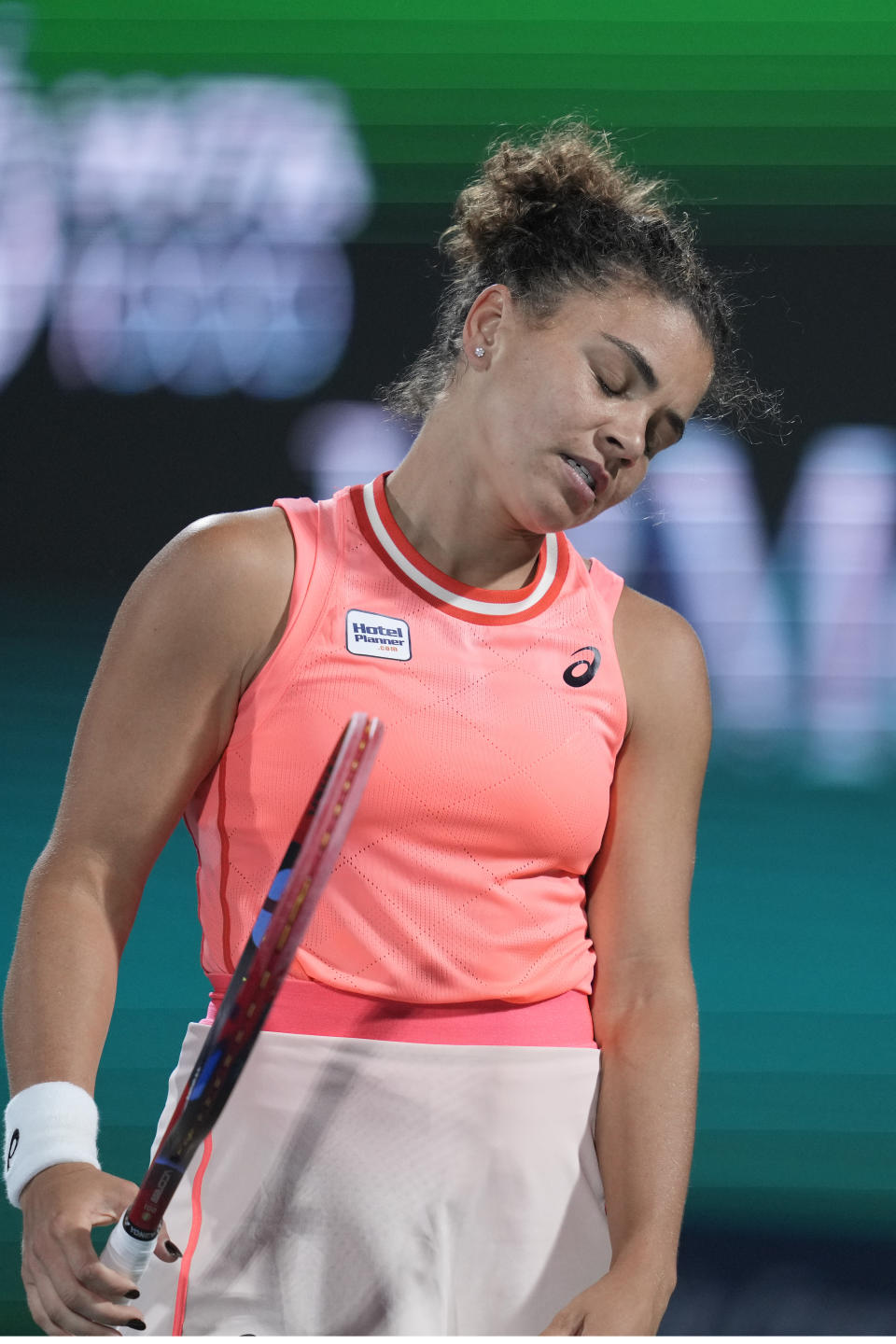 Jasmine Paolini of Italy gestures after fails to return the ball to Anna Kalinskaya during the final match of the Dubai Duty Free Tennis Championships in Dubai, United Arab Emirates, Saturday, Feb. 24, 2024. (AP Photo/Kamran Jebreili)