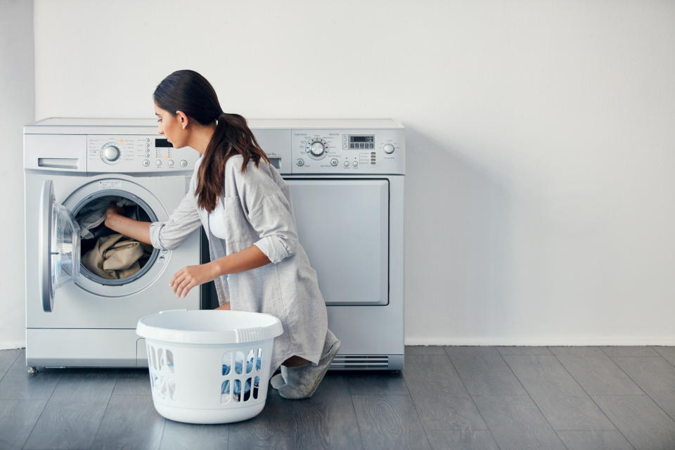 Niemand mag es, wenn die frisch gewaschene Wäsche nicht frisch gewaschen riecht. (Symbolbild: Getty Images)