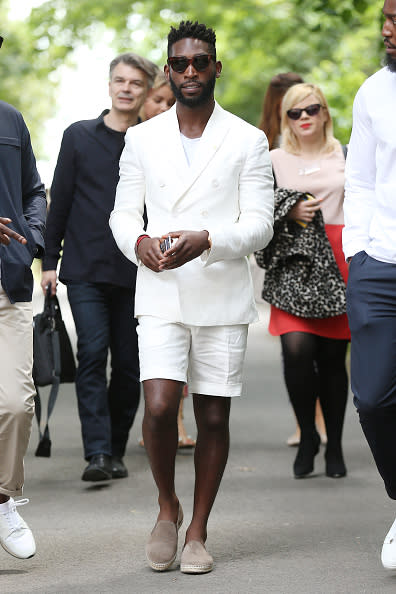 Tinie Tempah channelled Pharrell in a shorts suit. The English rapper’s accessories were also on-point with flat espadrilles and oversized cat eye sunglasses.