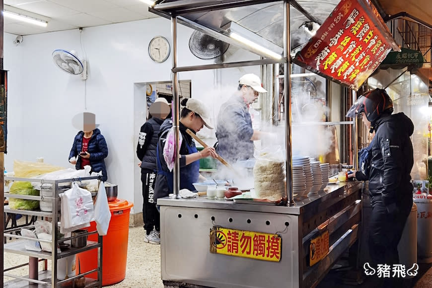 台中｜合作新村臭豆腐