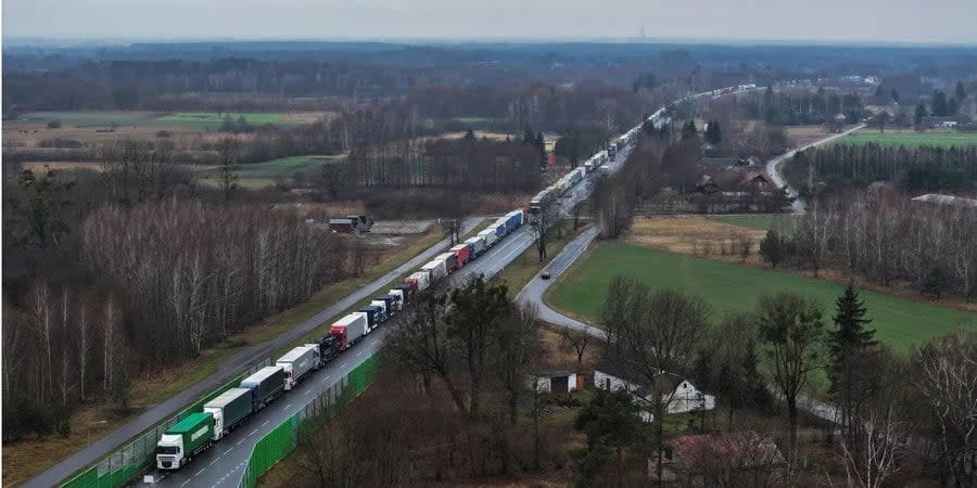 A queue of trucks blocked near the Ukrainian-Polish border near the Dorohusk-Yahodyn checkpoint