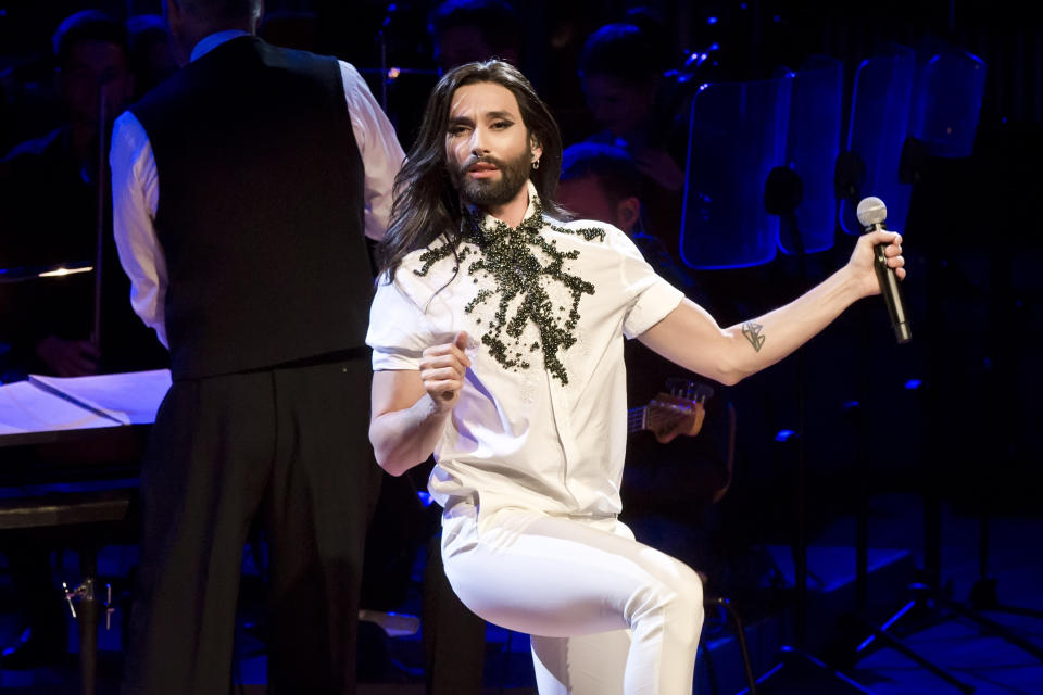 Mit schwarzer Mähne und schwarzem Bart wurde Tom Neuwirth als “Conchita Wurst” bekannt. (Bild: Getty Images)