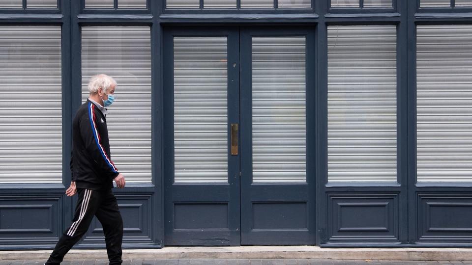 Lockdown in Großbritannien: Das Archivfoto zeigt ein geschlossenes Geschäft in Leicester.