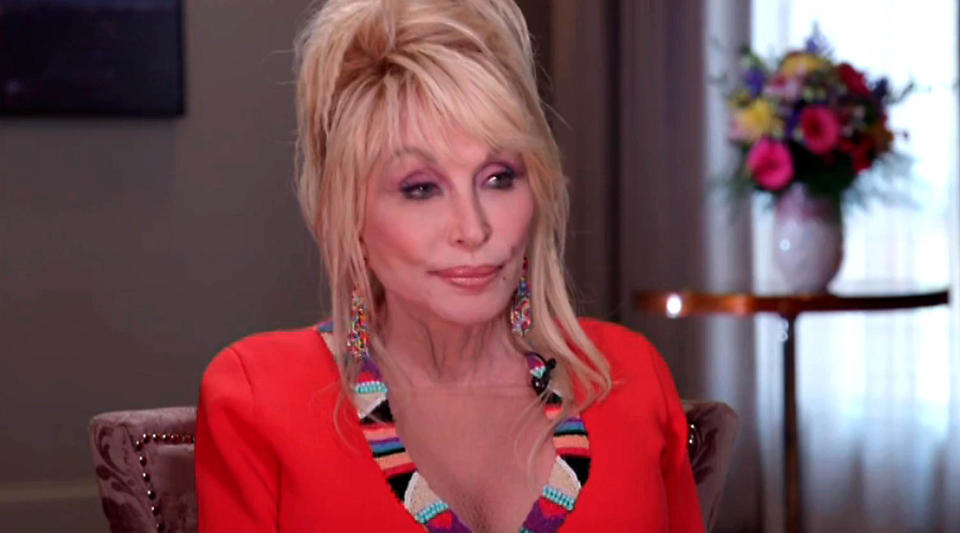 Dolly Parton (TODAY)