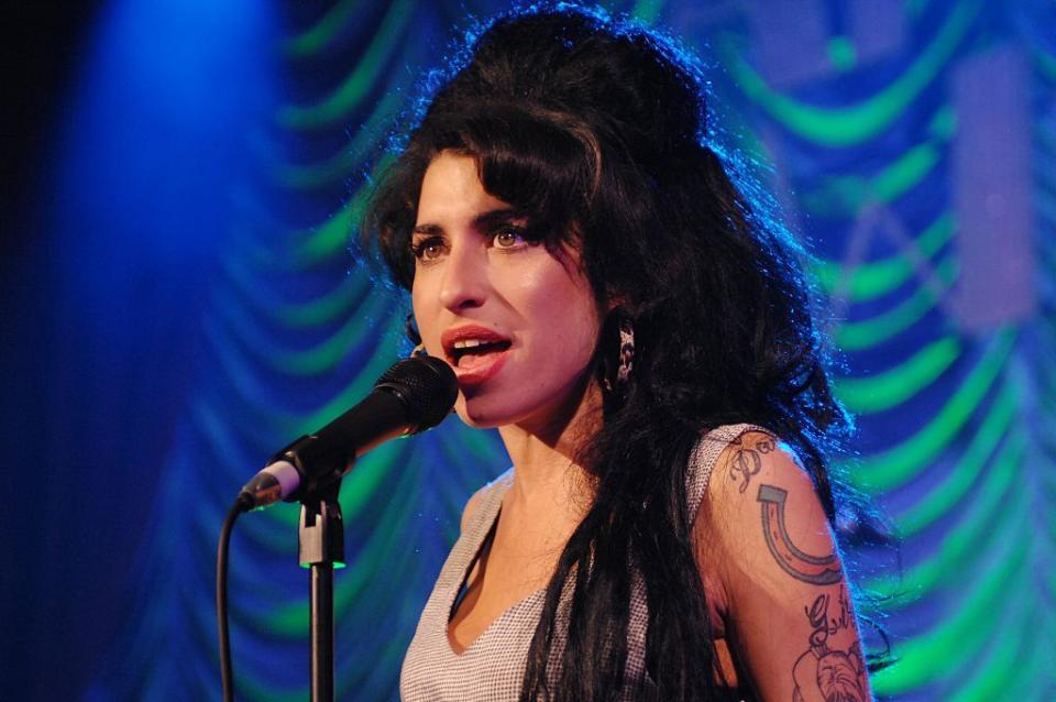 amy winehouse performs at shepherds bush empire in london photo by rune hellestadcorbis via getty images