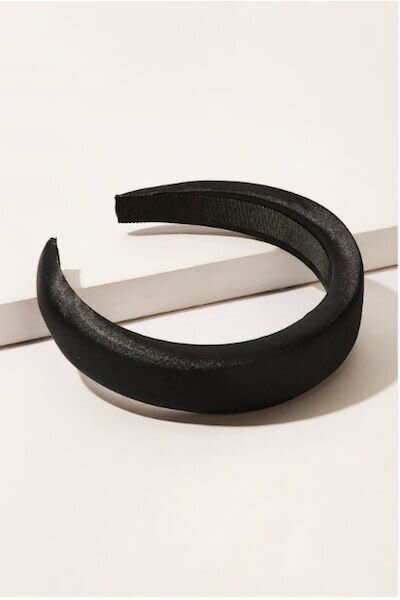 <strong><a href="https://oliveandpepper.com/products/padded-satin-headband" target="_blank" rel="noopener noreferrer">Get this padded satin headband from Olive + Pepper for $14.</a></strong>