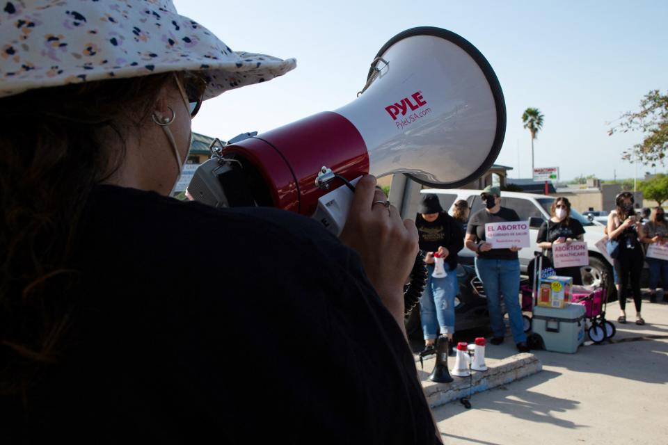 Abortion rights activists demonstrate outside Starr County Jail, where Lizelle Gonzalez was jailed after local officials charged her with murder.