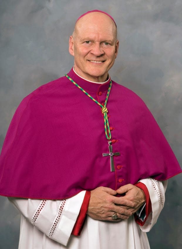 Diocese of Saskatoon Bishop Mark Hagemoen and his four fellow Saskatchewan bishops are moving ahead with plans for a fall fundraising campaign for residential school survivors. None of thier colleagues across Canada appear to be joining them. (Supplied photo - image credit)