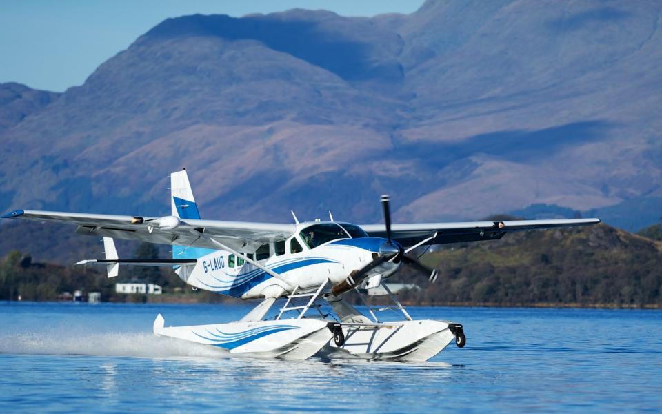 Loch Lomond Seaplane - Bryan_Robertson