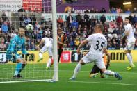 Britain Soccer Football - Swansea City v Hull City - Premier League - Liberty Stadium - 20/8/16 Hull City's Shaun Maloney scores their first goal Reuters / Rebecca Naden