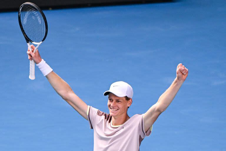 Jannik Sinner jugó su mejor tenis en el Australian Open 2024 y aspira a cerrarlo con el título