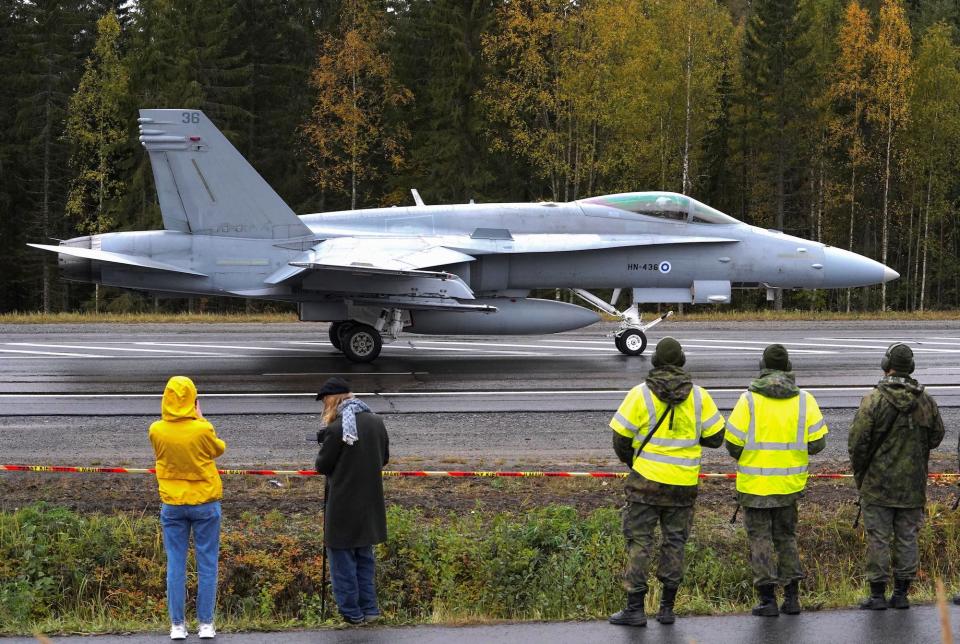 Finland F/A-18 fighter jet highway