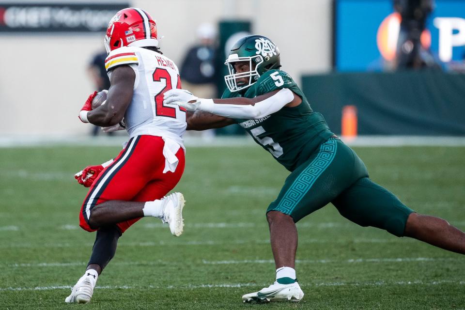 Michigan State linebacker Jordan Hall faces Maryland running back Roman Hemby during the second half of MSU's 31-9 loss Saturday, Sept. 23, 2023, in East Lansing.