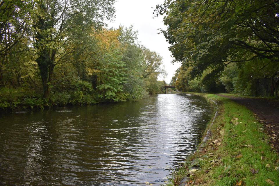 A stretch of canal near Mission Drive in Tipton, West Midlands, which Nathan Maynard-Ellis and David Leesley were alleged to have walked along carrying the dismembered remains of Julia Rawson. (PA)