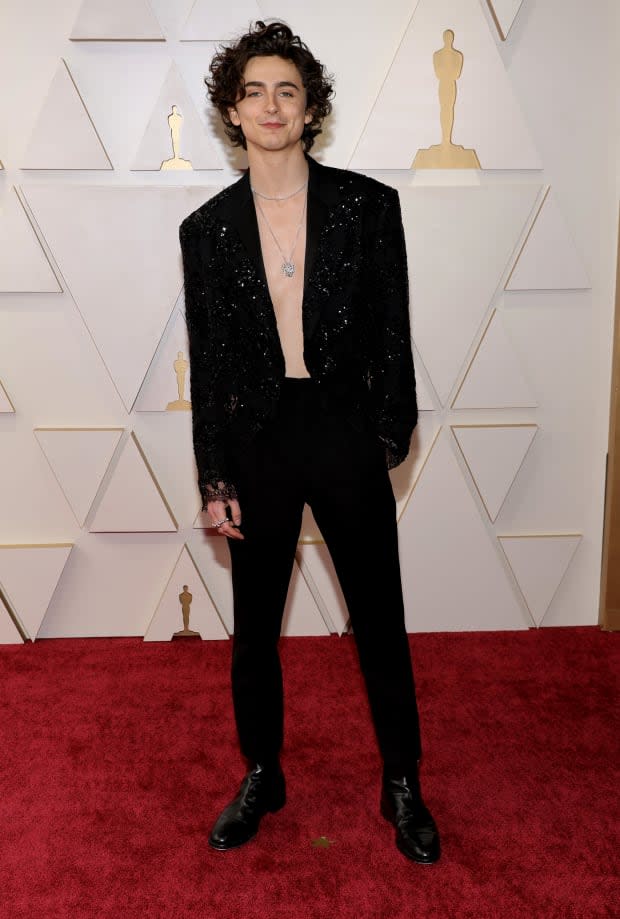 Oh My God, Timothée Chalamet Showed Up Shirtless to the Oscars - Fashionista