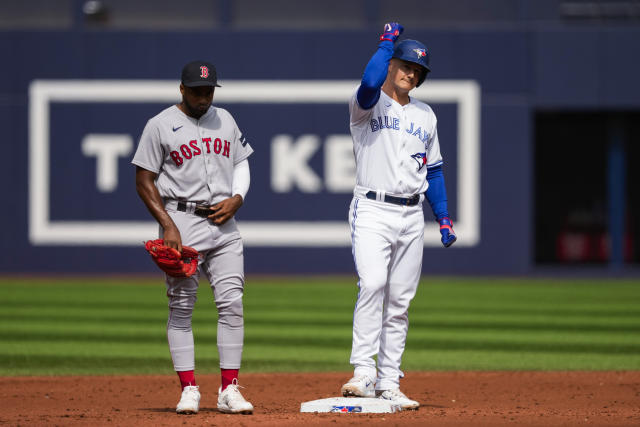 Chapman's 9th-inning double lifts Blue Jays over Red Sox 3-2 for 3