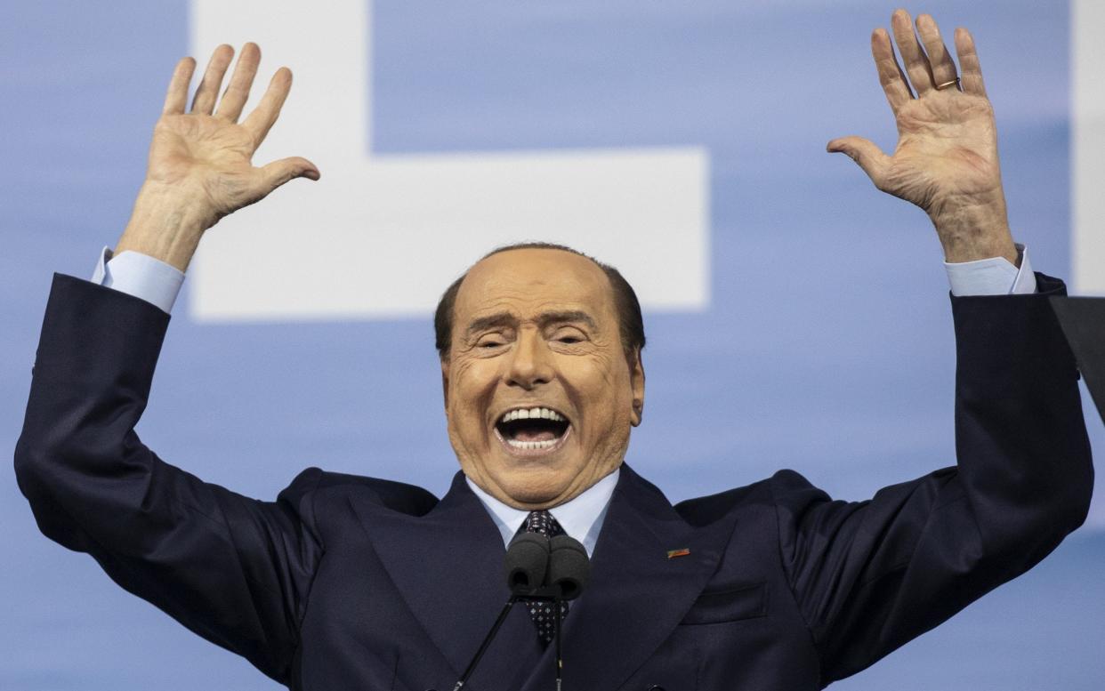 Silvio Berlusconi, leader of Forza Italia, attends the closing rally of the Center right coalition - Alessandra Benedetti/Corbis via Getty Images