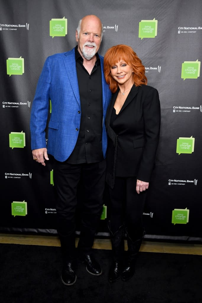 Rex Linn, Reba McEntire