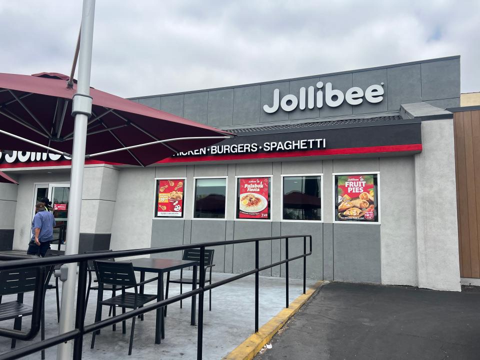 Exterior of Jollibee