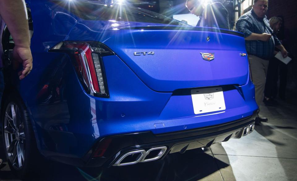 2020 Cadillac CT4-V in Photos