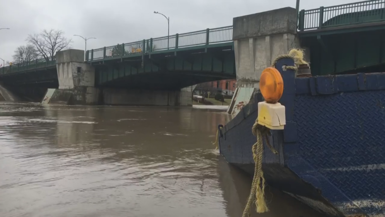 State of emergency in Chatham-Kent, Ont. with floodwaters rising overnight