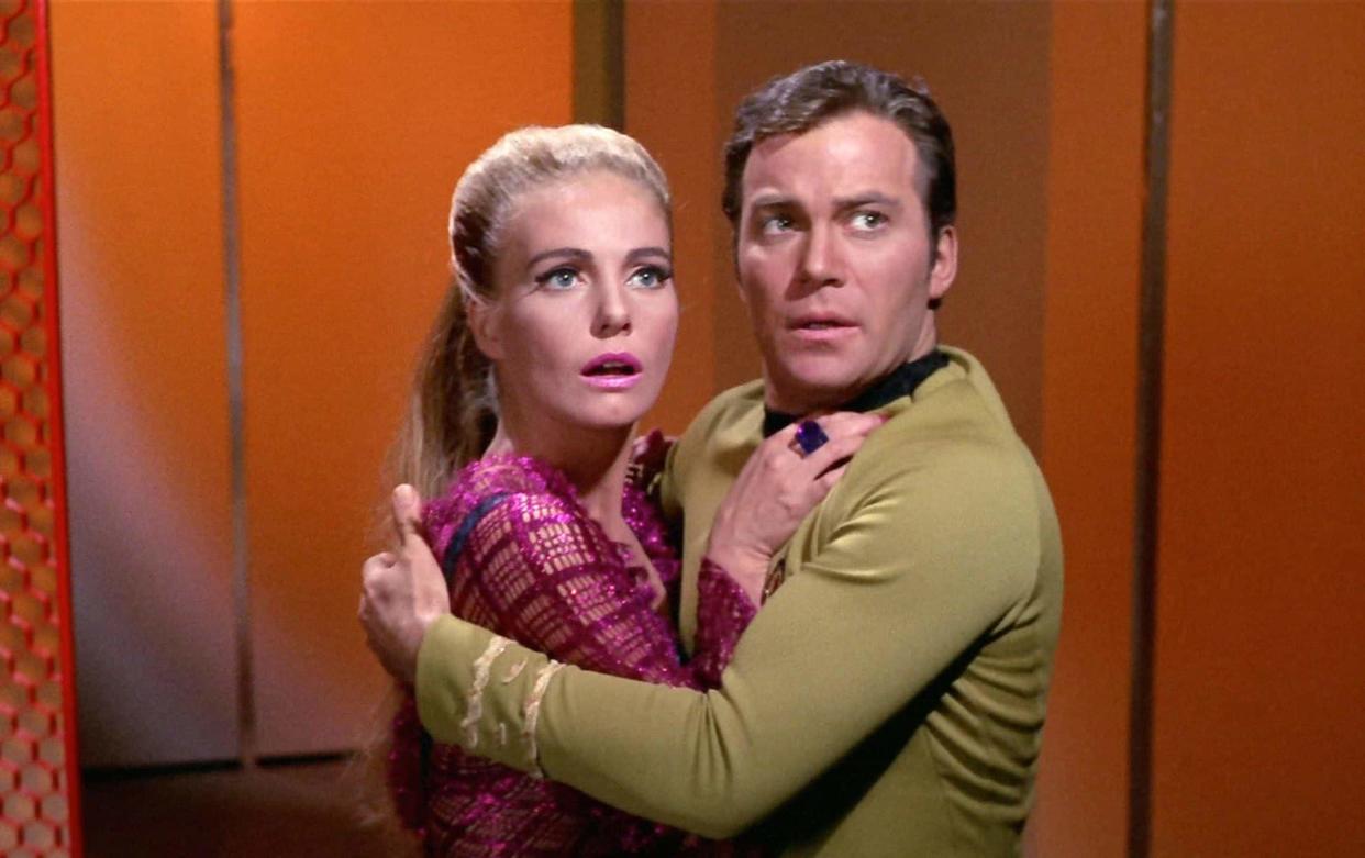 Sharon Acker as Odona with William Shatner as Captain James T Kirk in the 1969 Star Trek episode ‘The Mark of Gideon’ - CAP/PLF Paramount Pictures/supplied by Capital Pictures