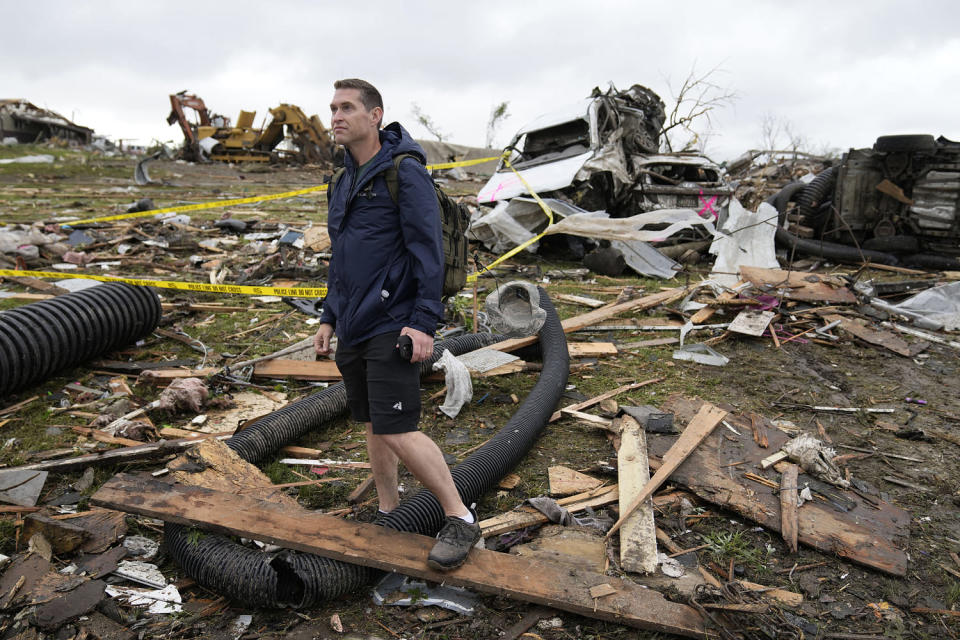 Deadly tornado obliterates Iowa town as severe weather moves south (Charlie Neibergall / AP)