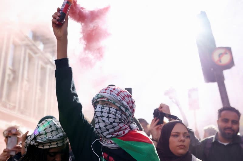 Protest in solidarity with Palestinians, in London