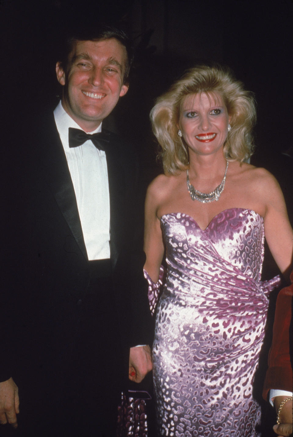 Donald Trump y ex esposa Ivana en los 80s. (Photo by Mark Freed/Getty Images)