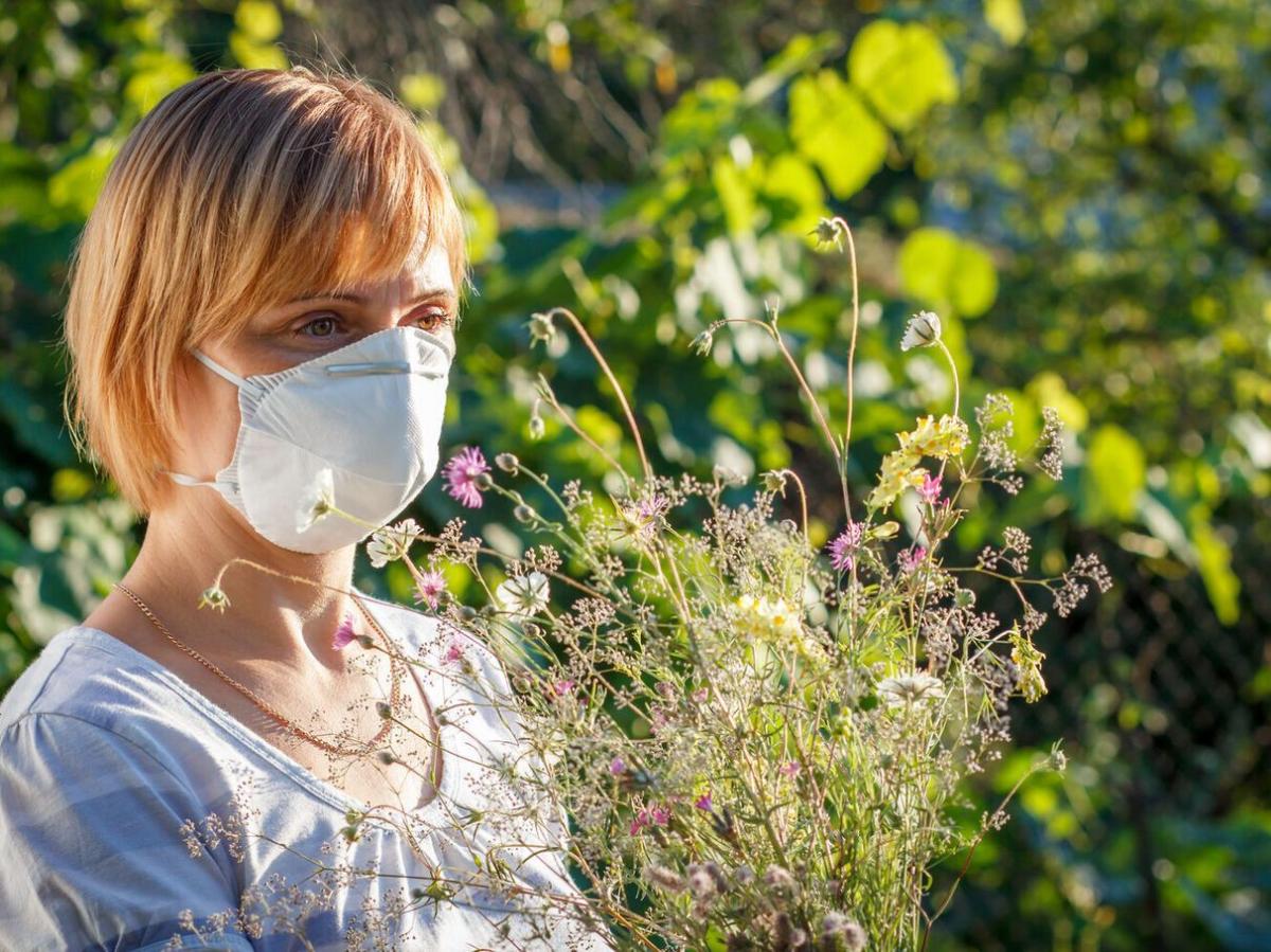 Allergie au pollen : le masque peut-il aider ?