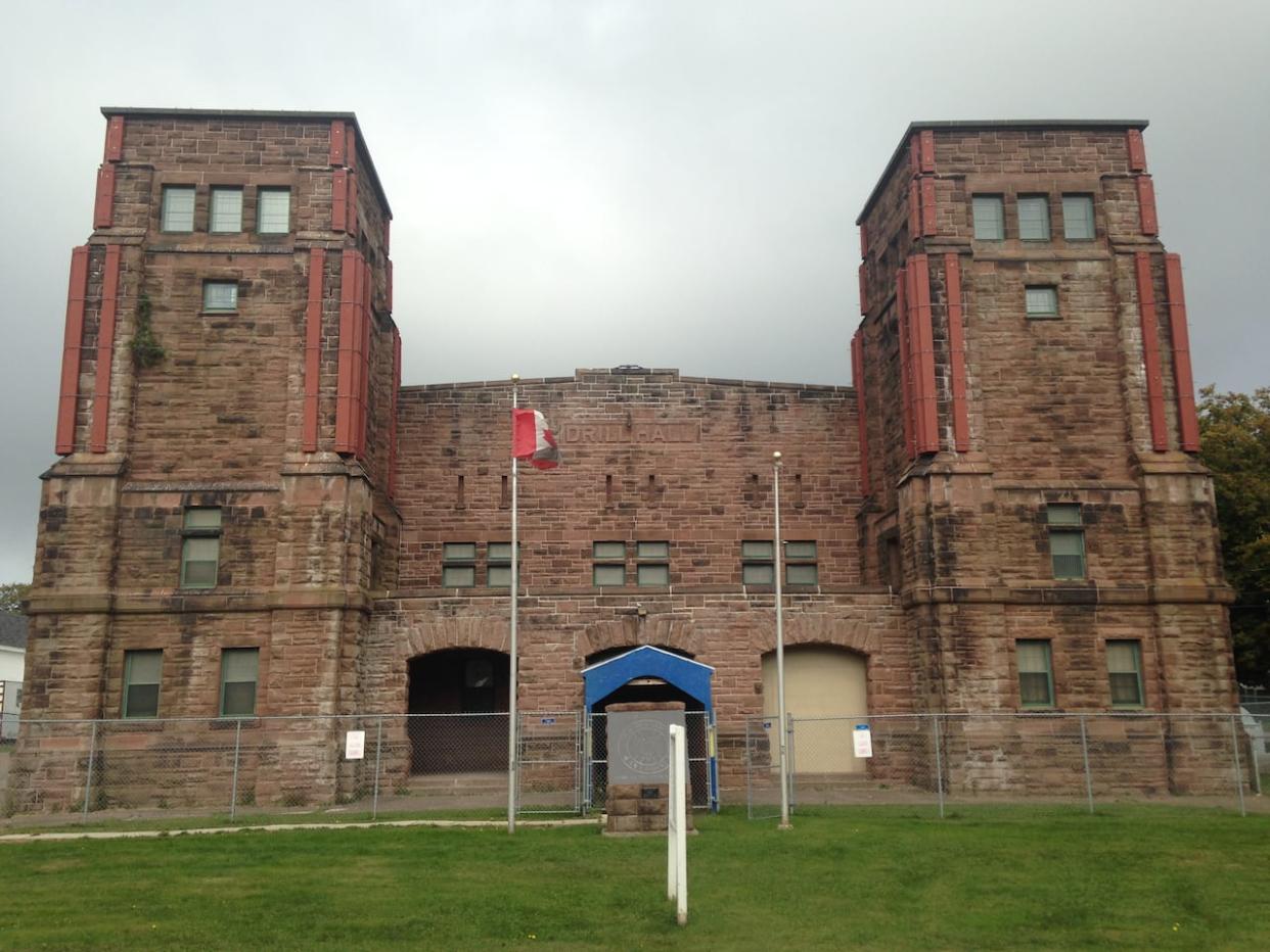 Amherst Mayor Dave Kogon hopes the historic armoury building can be redeveloped to house veterans, among other uses. (Preston Mulligan/CBC - image credit)