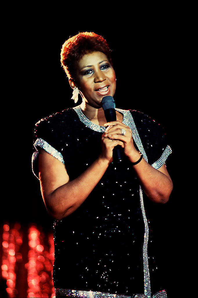 Aretha Franklin singing