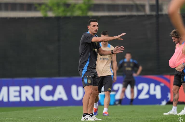 Lionel Scaloni en el entrenamiento en New Jersey.
Copa América 2024